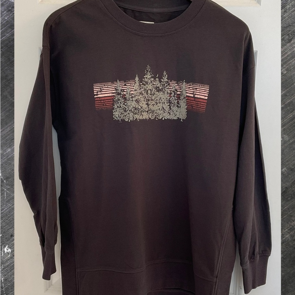 C & C California Graphic Tunic Sweatshirt - NWT - Small - Black Sand